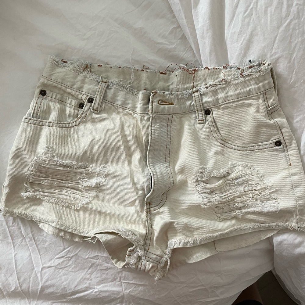 Distressed cutoff Levi’s